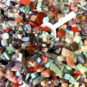 Assorted small crystal chips